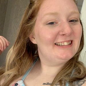 Meet your Posher, Hayley